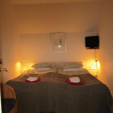 Sankt Sigfrid Bed & Breakfast Гетеборг Номер фото